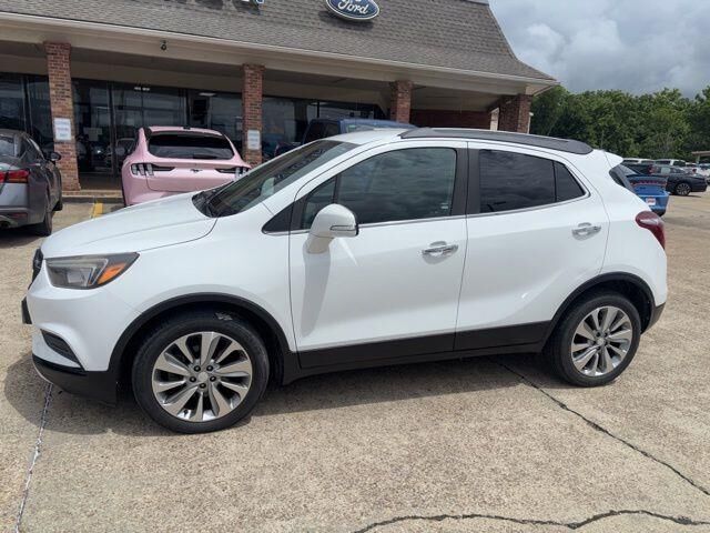 2017 Buick Encore Preferred — photo 1 of 13