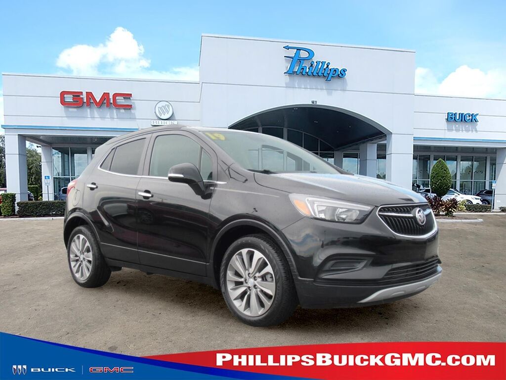 2019 Buick Encore Preferred — photo 1 of 27