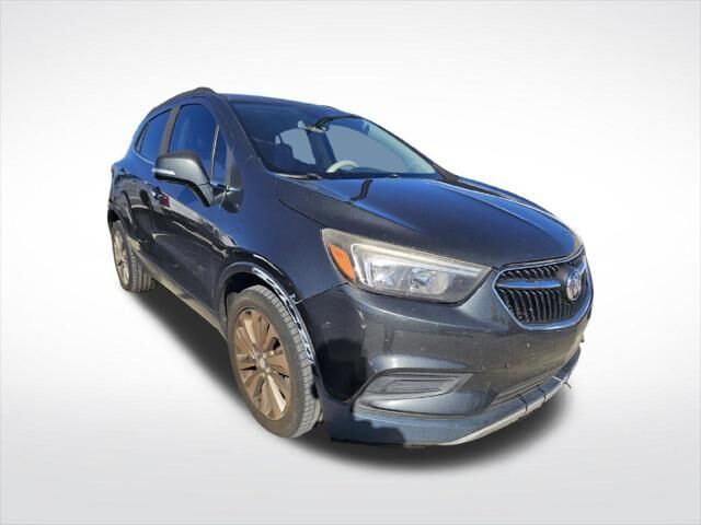 2018 Buick Encore Preferred — photo 1 of 13