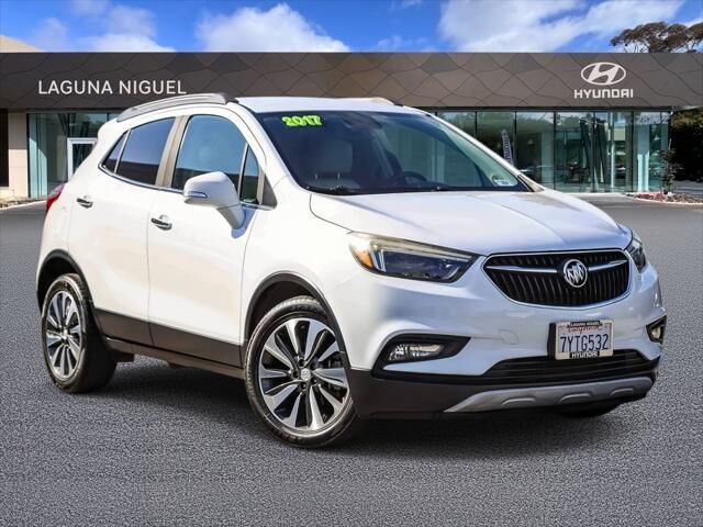 2017 Buick Encore Essence — photo 1 of 16