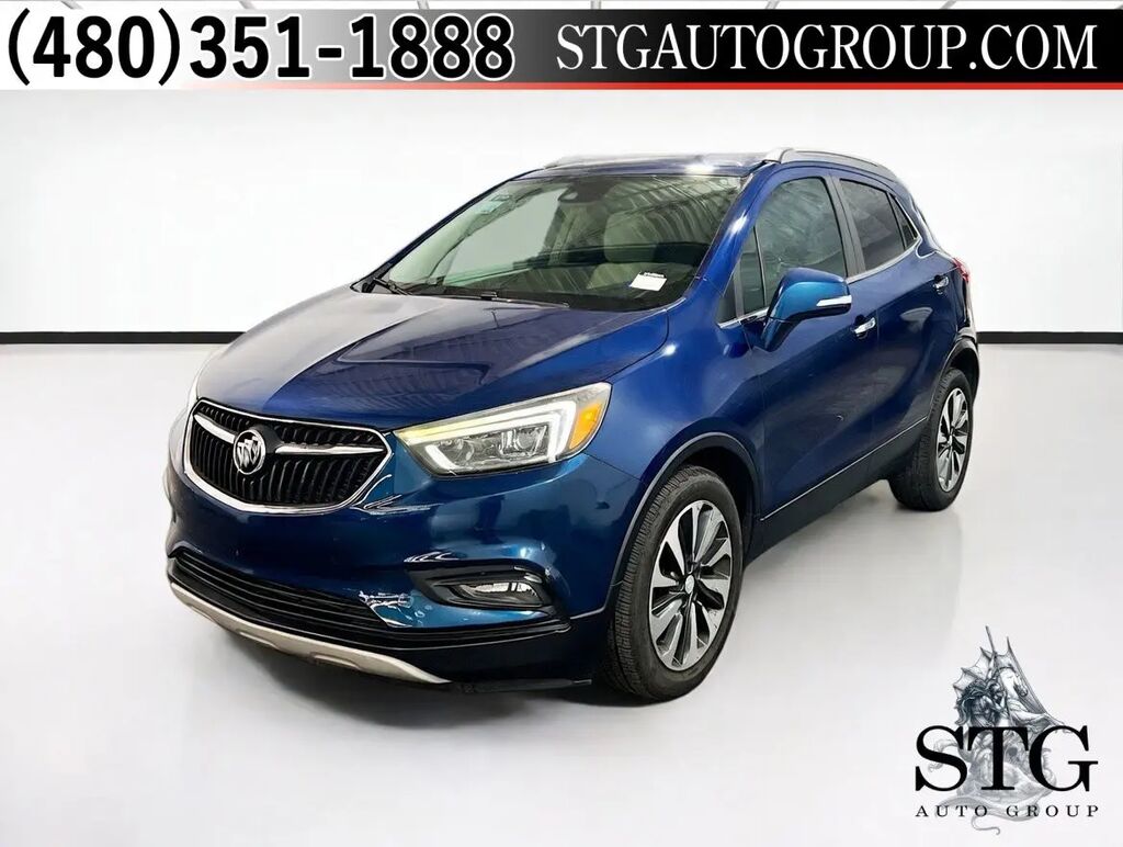 2019 Buick Encore Essence — photo 1 of 13
