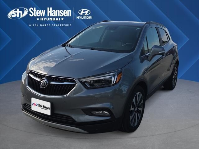 2019 Buick Encore Essence — photo 1 of 13