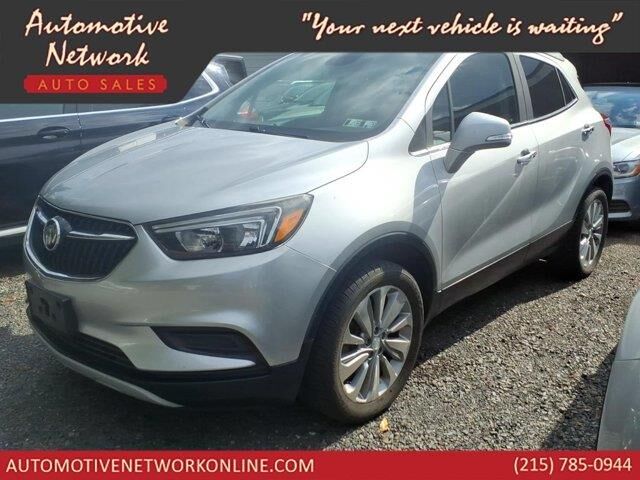 2018 Buick Encore Preferred — photo 1 of 8