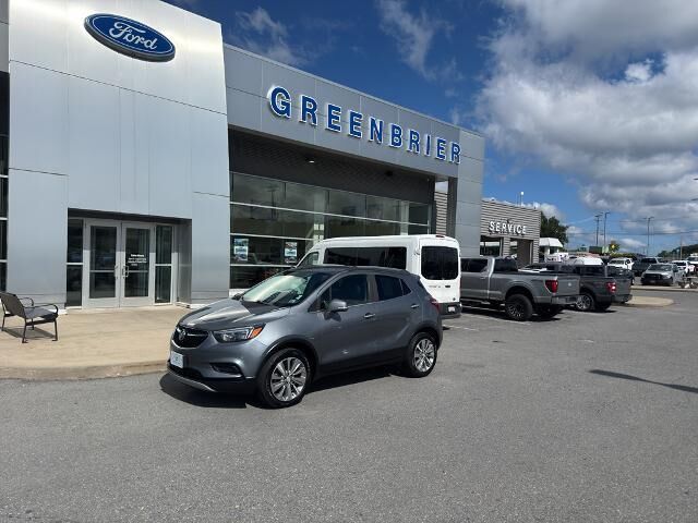 2019 Buick Encore Preferred — photo 1 of 1