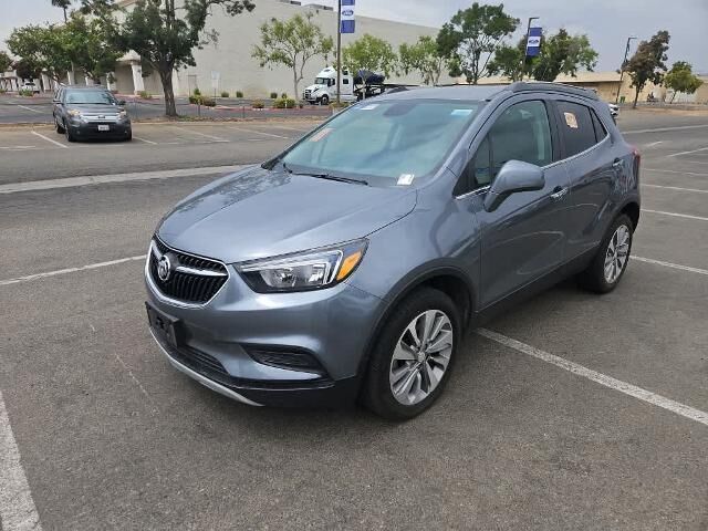 2020 Buick Encore Preferred — photo 1 of 13