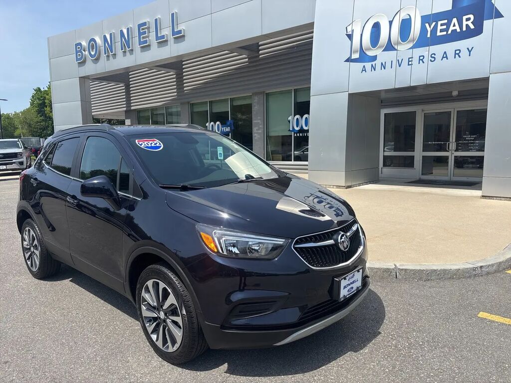 2022 Buick Encore Preferred — photo 1 of 39