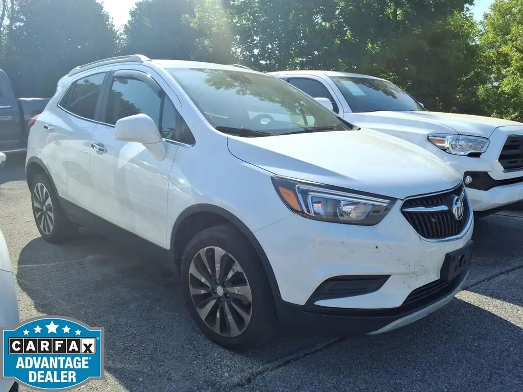 2021 Buick Encore Preferred — photo 1 of 32