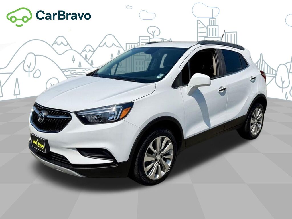 2022 Buick Encore Preferred — photo 1 of 6