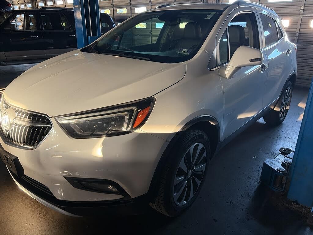 2017 Buick Encore Essence — photo 1 of 1
