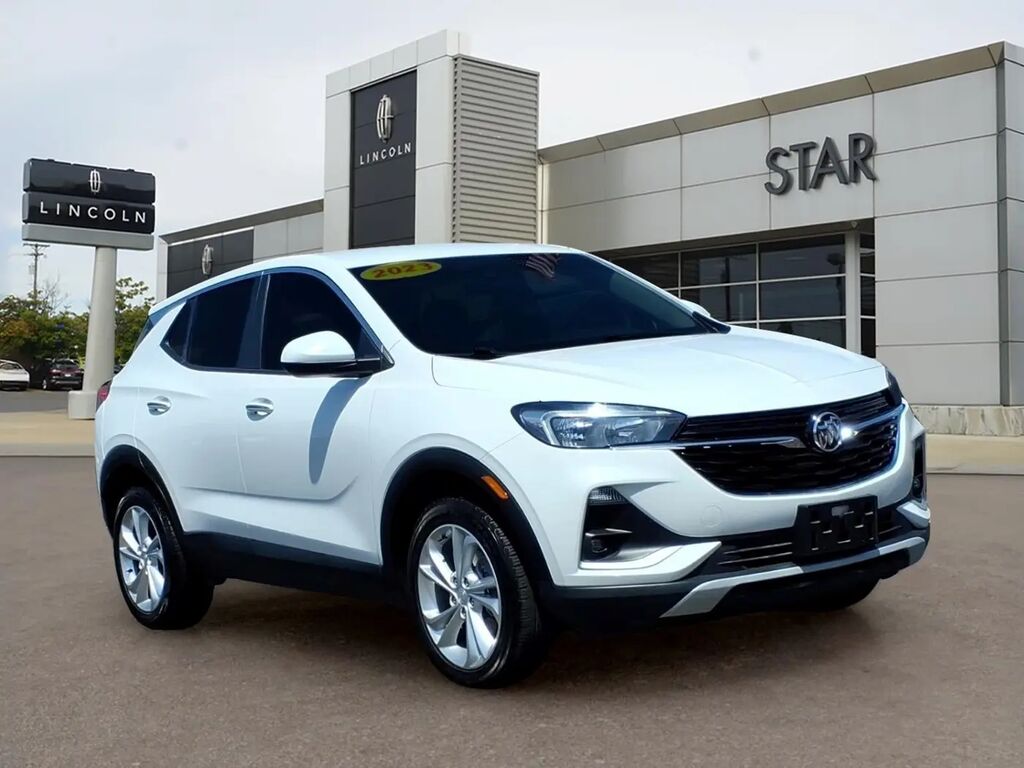 2023 Buick Encore GX Preferred — photo 1 of 13