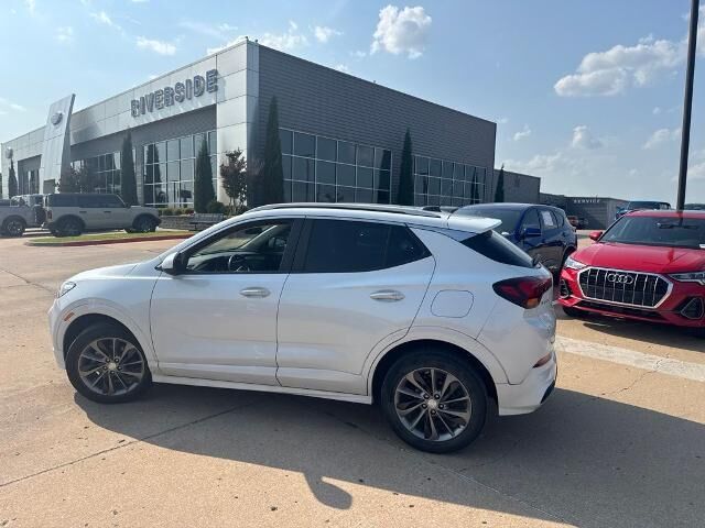 2020 Buick Encore GX Select — photo 1 of 42