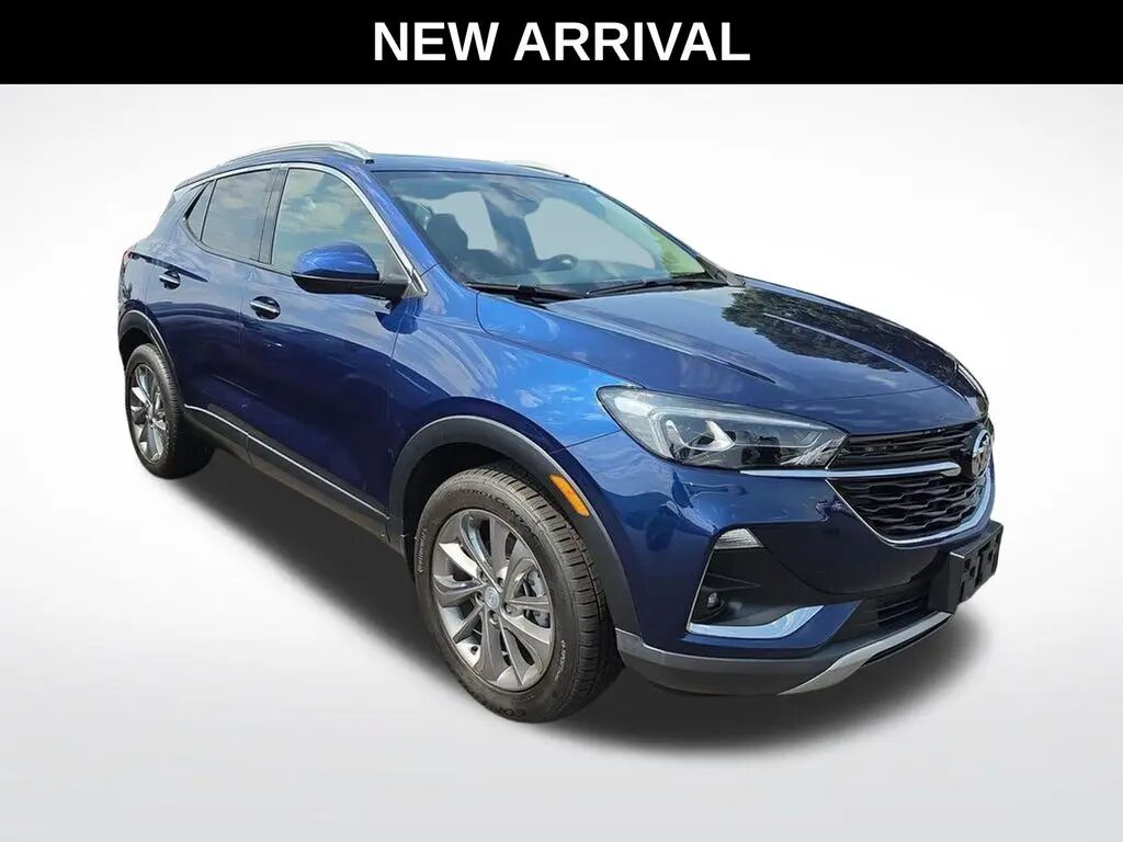 2023 Buick Encore GX Essence — photo 1 of 9