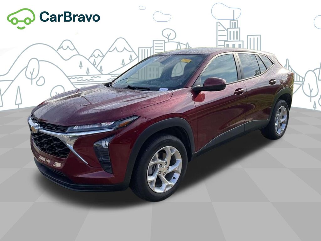 2024 Chevrolet Trax LS — photo 1 of 6