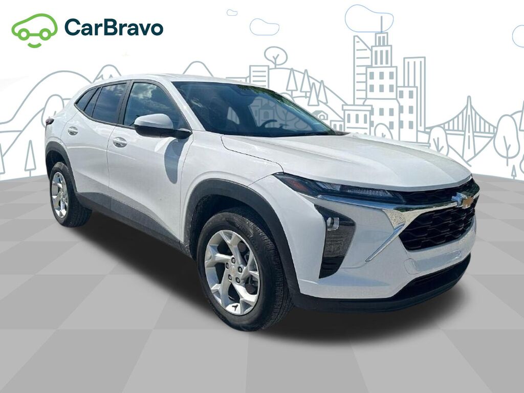 2024 Chevrolet Trax LS — photo 1 of 1