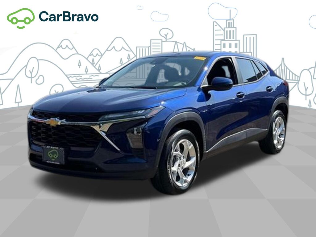 2024 Chevrolet Trax LS — photo 1 of 6
