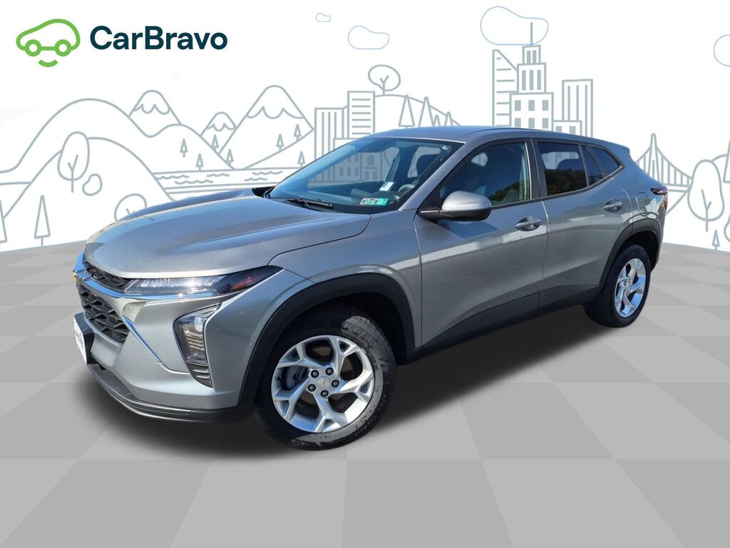 2024 Chevrolet Trax LS — photo 1 of 7