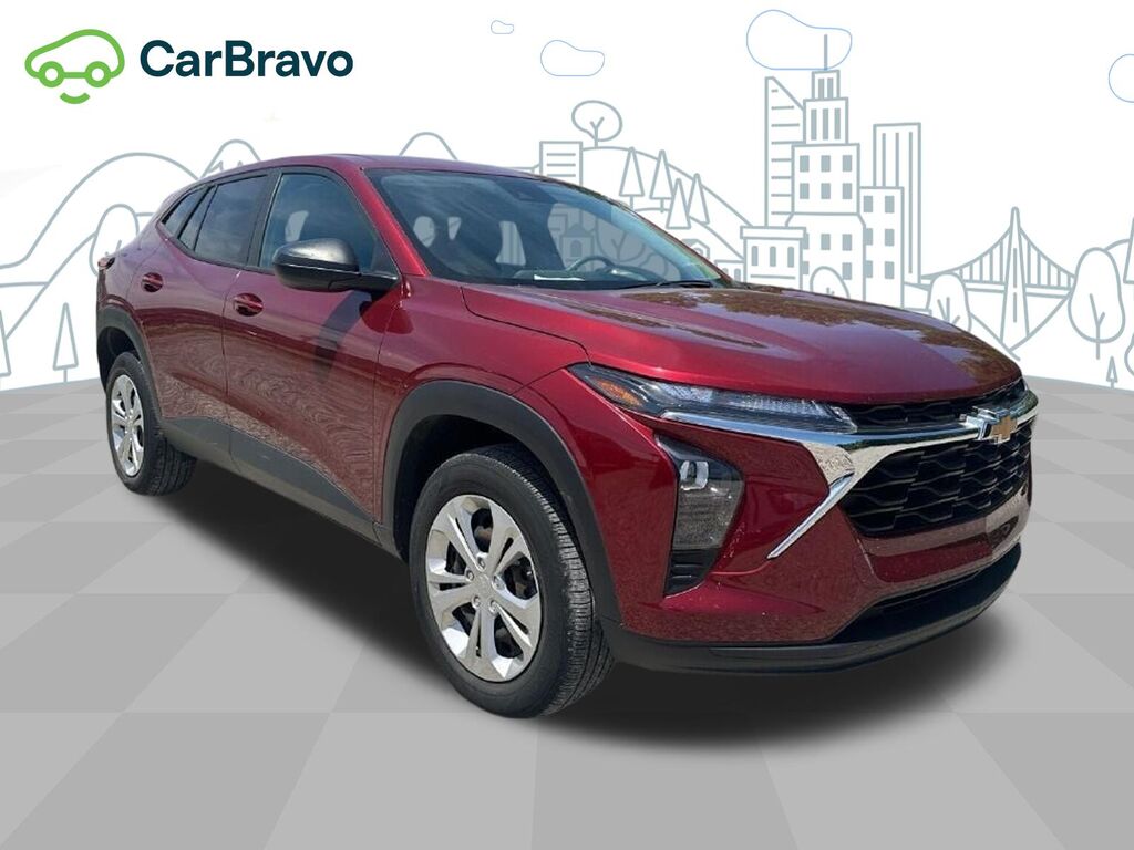 2024 Chevrolet Trax LS — photo 1 of 1