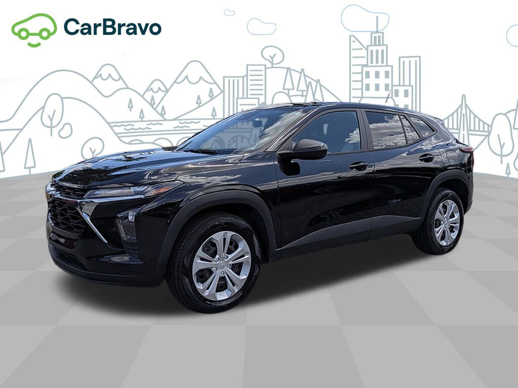 2024 Chevrolet Trax LS — photo 1 of 6