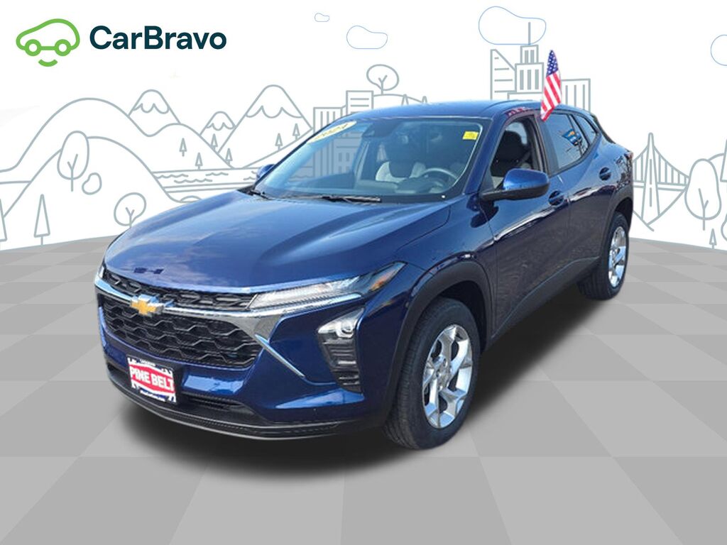 2024 Chevrolet Trax LS — photo 1 of 6