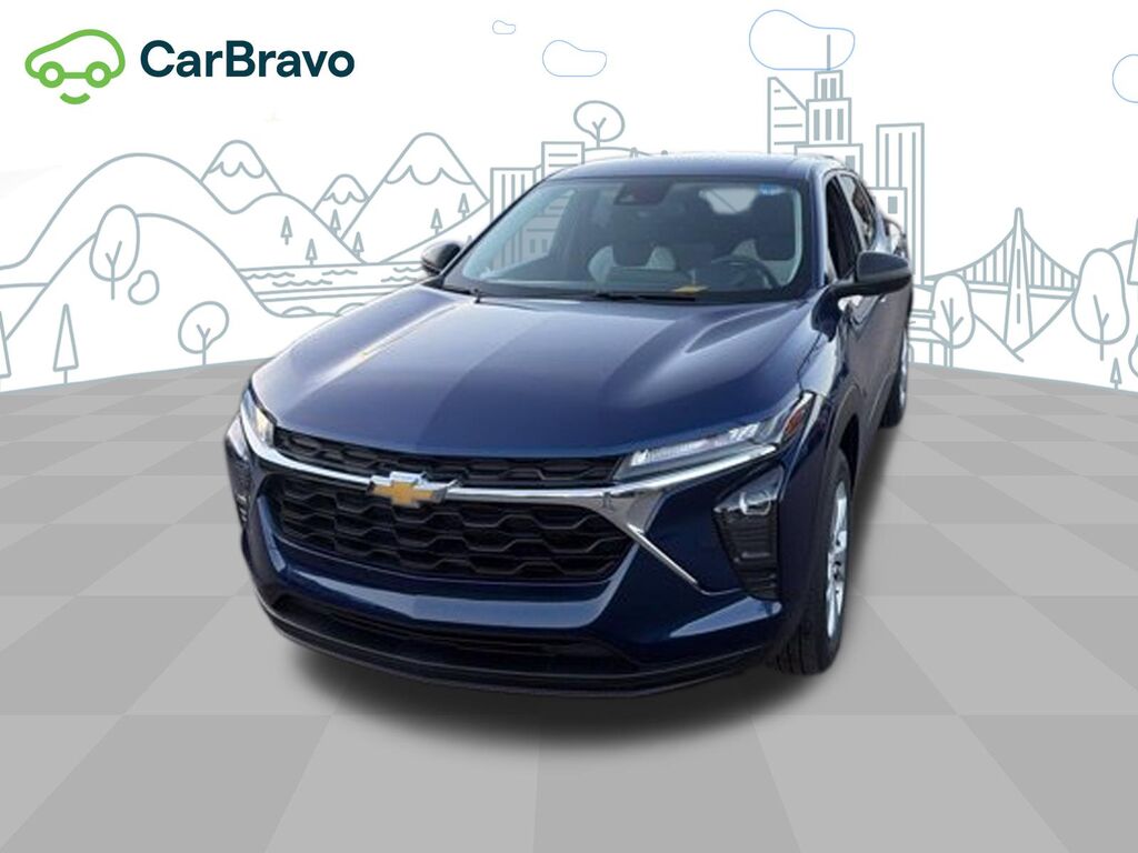 2024 Chevrolet Trax LS — photo 1 of 7