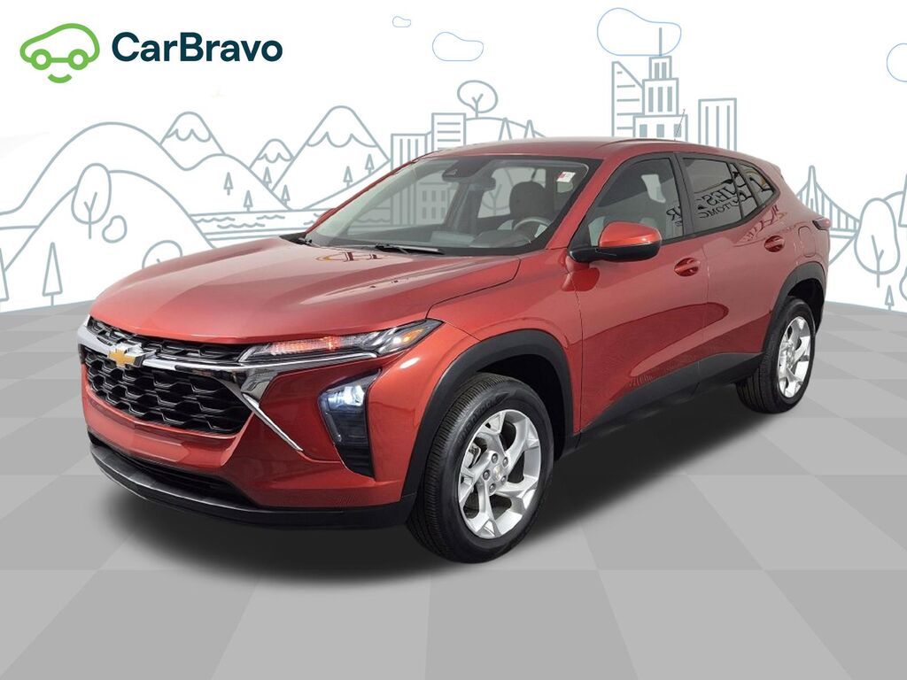 2024 Chevrolet Trax LS — photo 1 of 7