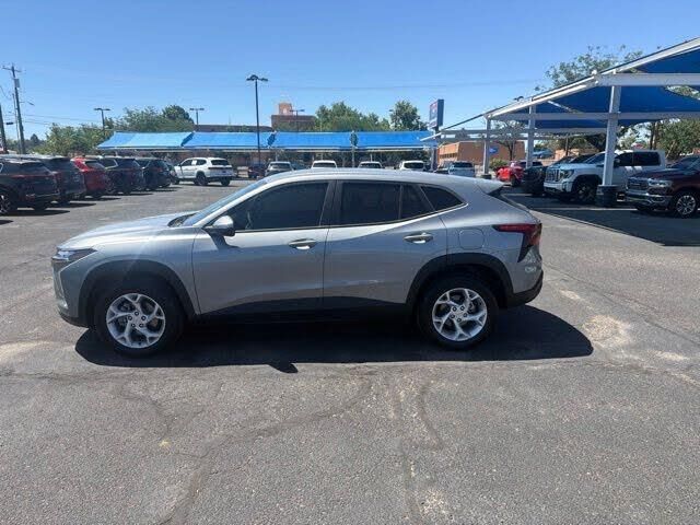 2024 Chevrolet Trax LS — photo 1 of 1