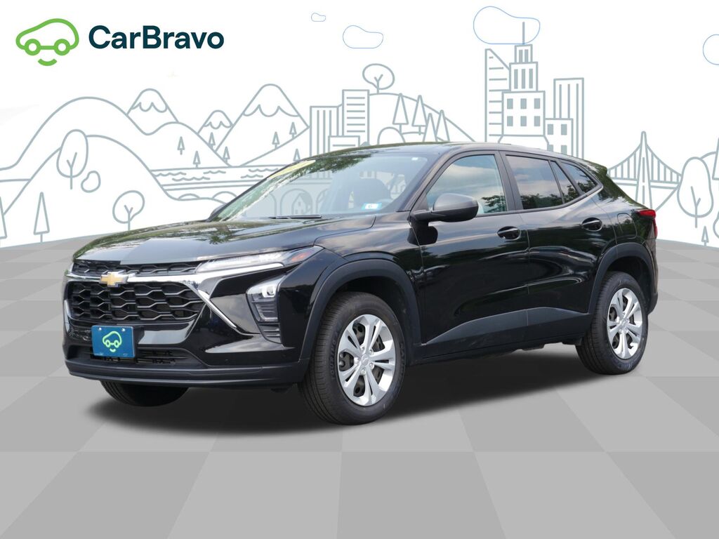 2024 Chevrolet Trax LS — photo 1 of 6