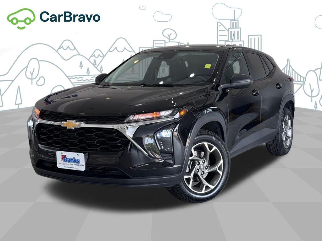 2024 Chevrolet Trax LS — photo 1 of 6