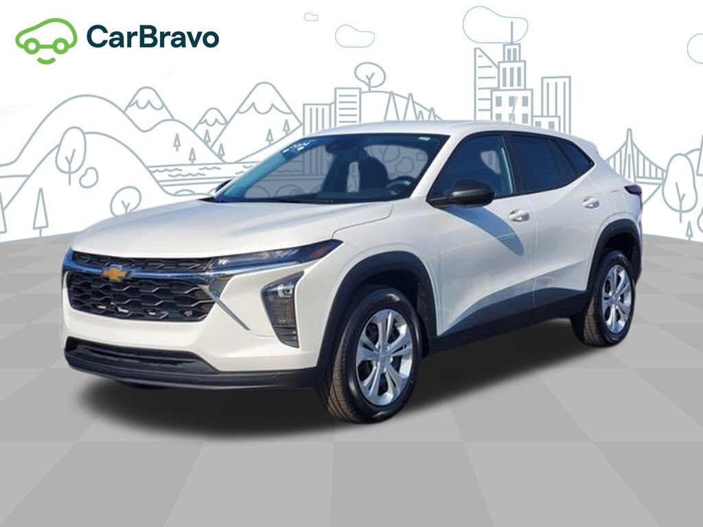 2024 Chevrolet Trax LS — photo 1 of 6
