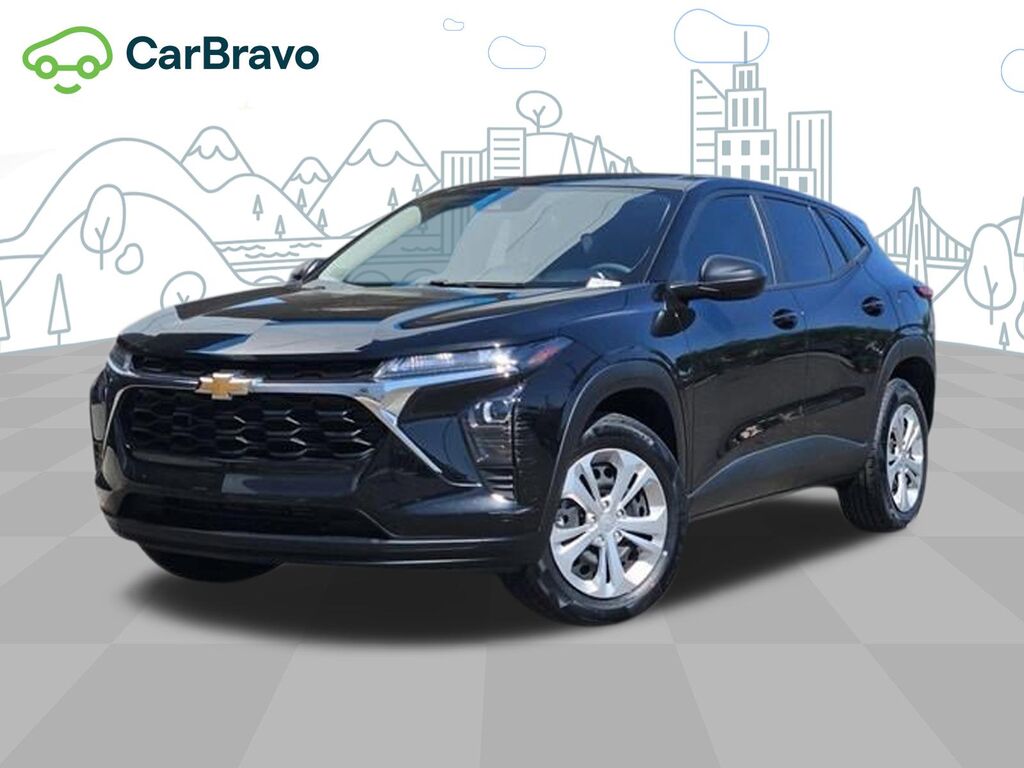 2024 Chevrolet Trax LS — photo 1 of 6