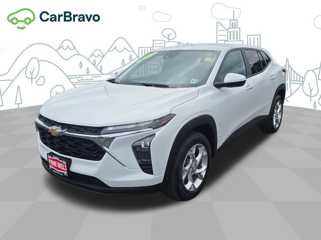 2024 Chevrolet Trax LS — photo 1 of 6