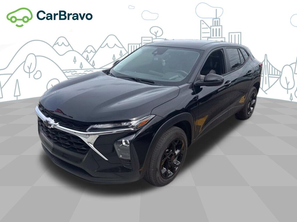2024 Chevrolet Trax LS — photo 1 of 6