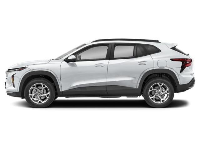2024 Chevrolet Trax LS — photo 1 of 2