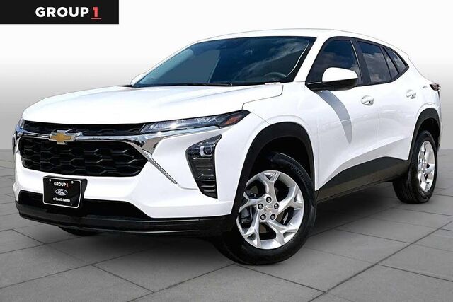 2024 Chevrolet Trax LS