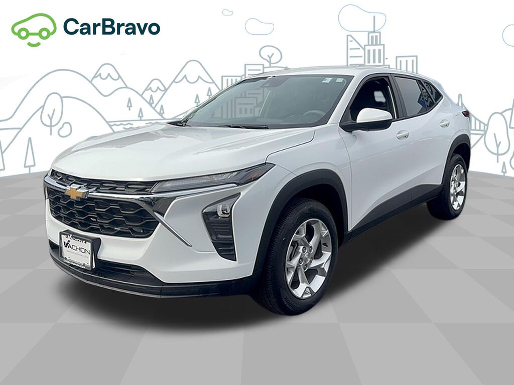 2024 Chevrolet Trax LS — photo 1 of 7