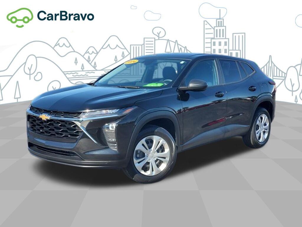 2024 Chevrolet Trax LS — photo 1 of 6