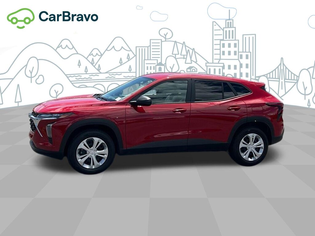 2026 Chevrolet Trax LS — photo 1 of 7
