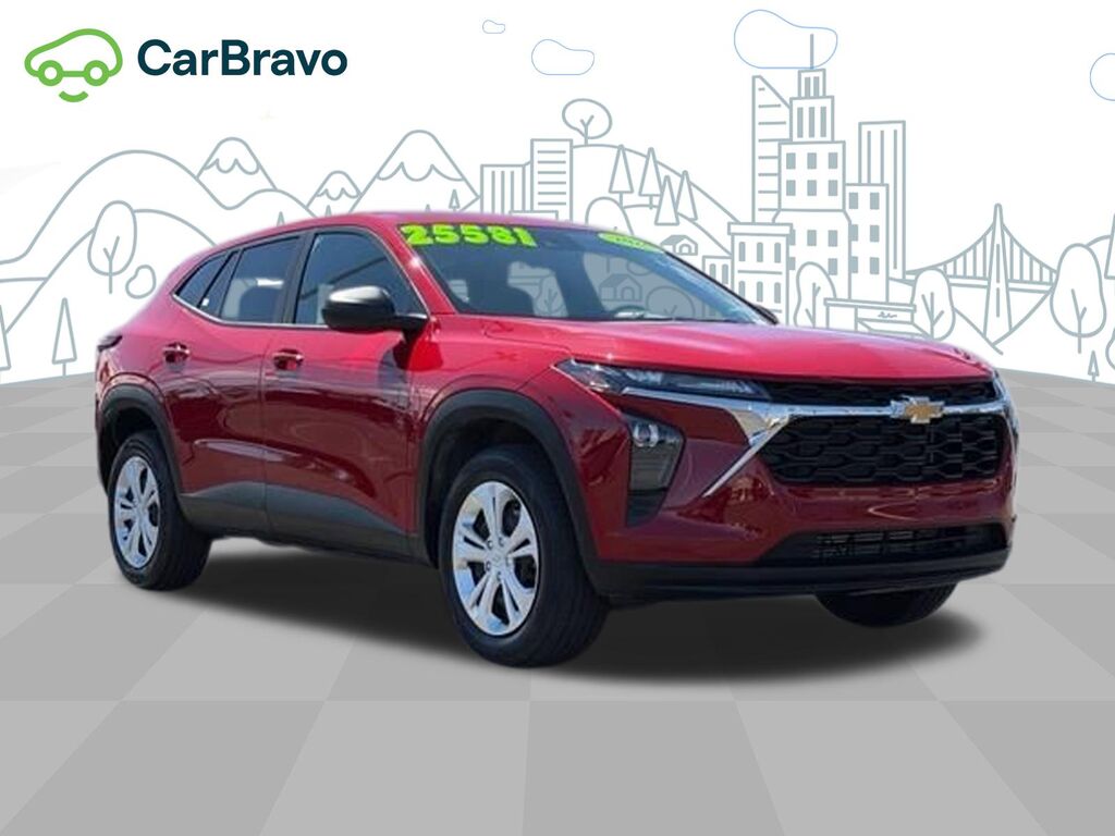2026 Chevrolet Trax LS — photo 1 of 7