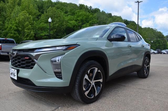 2024 Chevrolet Trax RS — photo 1 of 11