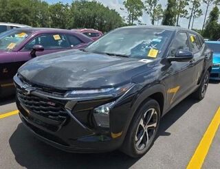 2024 Chevrolet Trax RS — photo 1 of 26