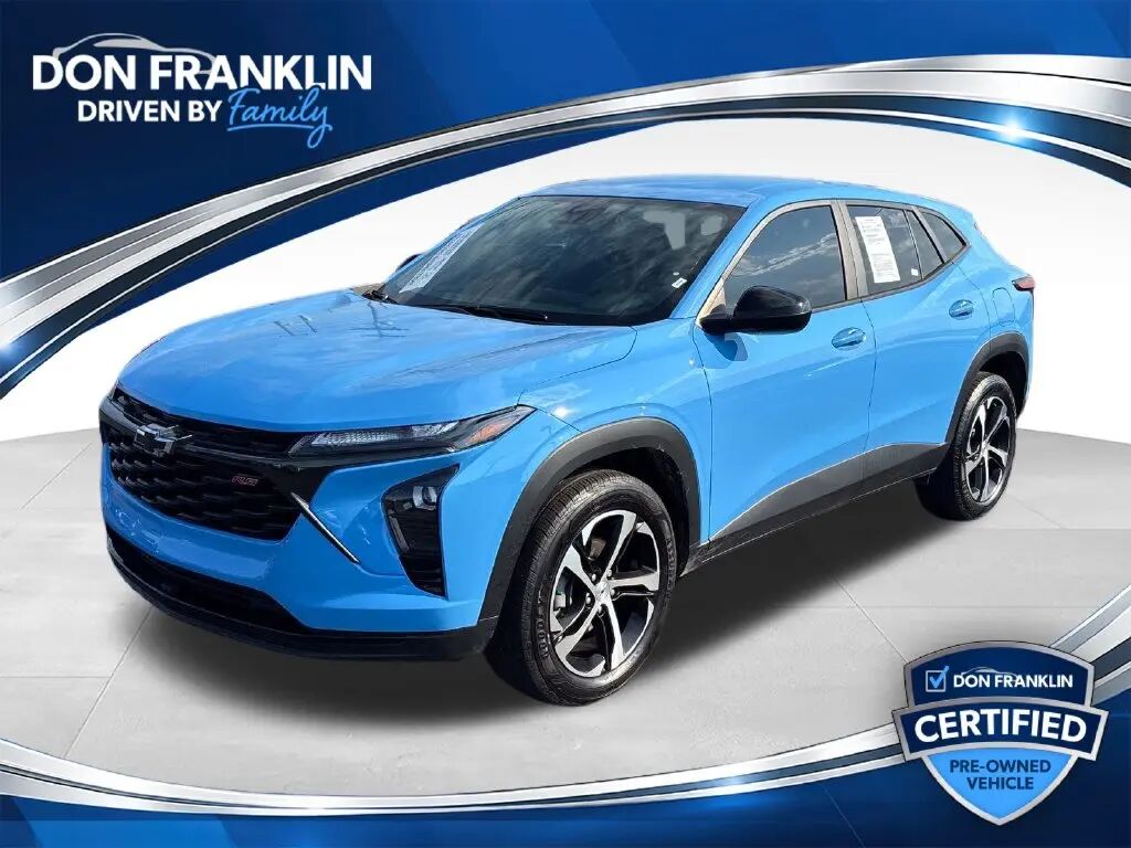 2024 Chevrolet Trax RS — photo 1 of 13