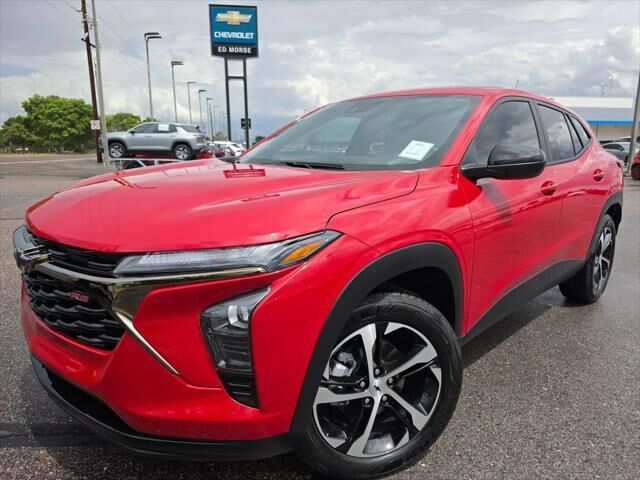 2026 Chevrolet Trax RS — photo 1 of 6