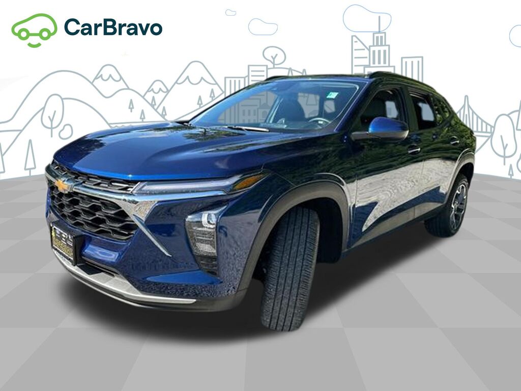 2024 Chevrolet Trax LT — photo 1 of 7