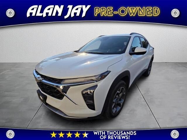 2024 Chevrolet Trax LT