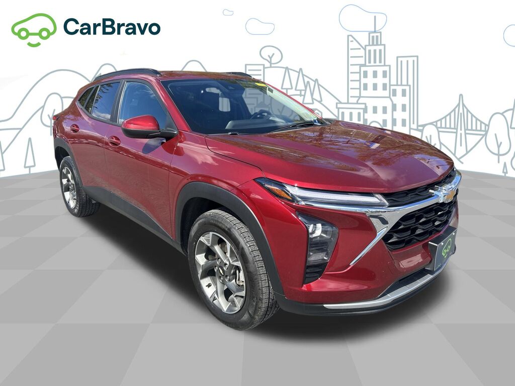 2024 Chevrolet Trax LT — photo 1 of 6