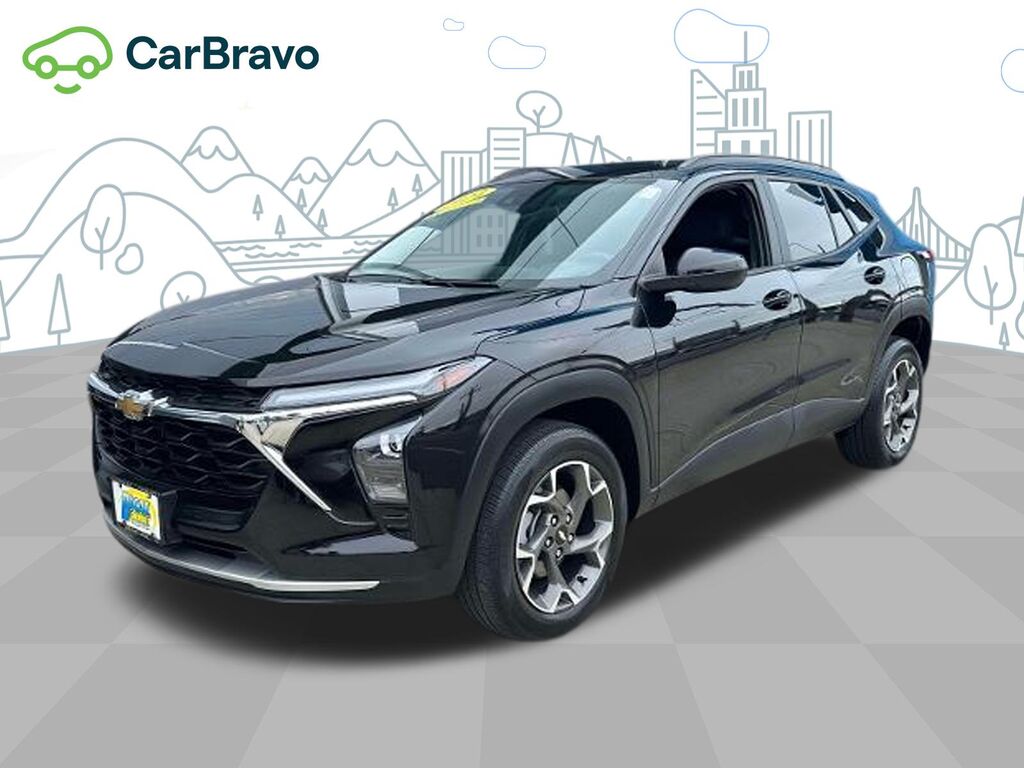 2024 Chevrolet Trax LT — photo 1 of 7