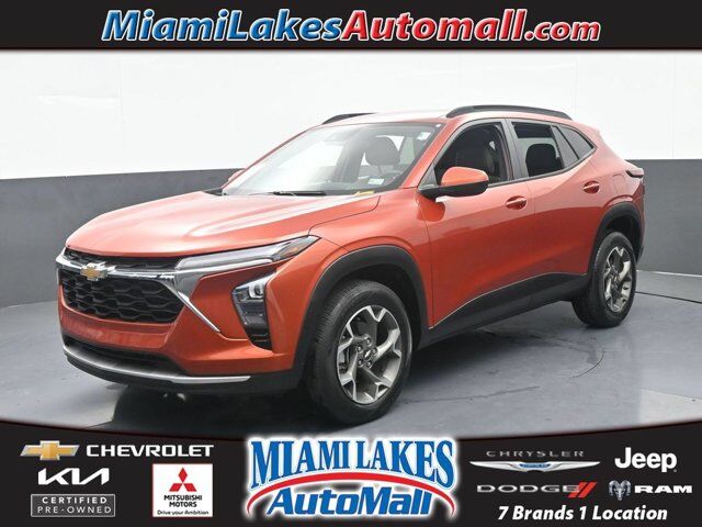 2024 Chevrolet Trax LT — photo 1 of 13