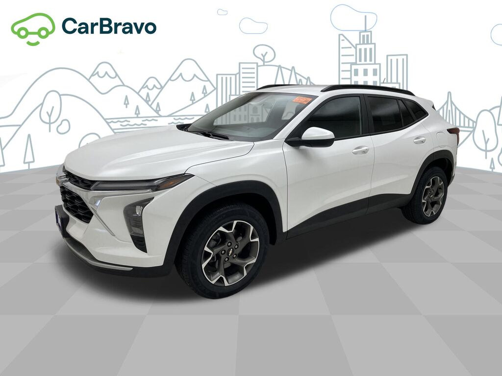 2024 Chevrolet Trax LT — photo 1 of 6
