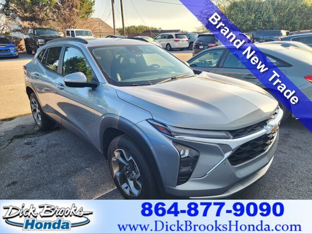 2024 Chevrolet Trax FWD 4dr LT