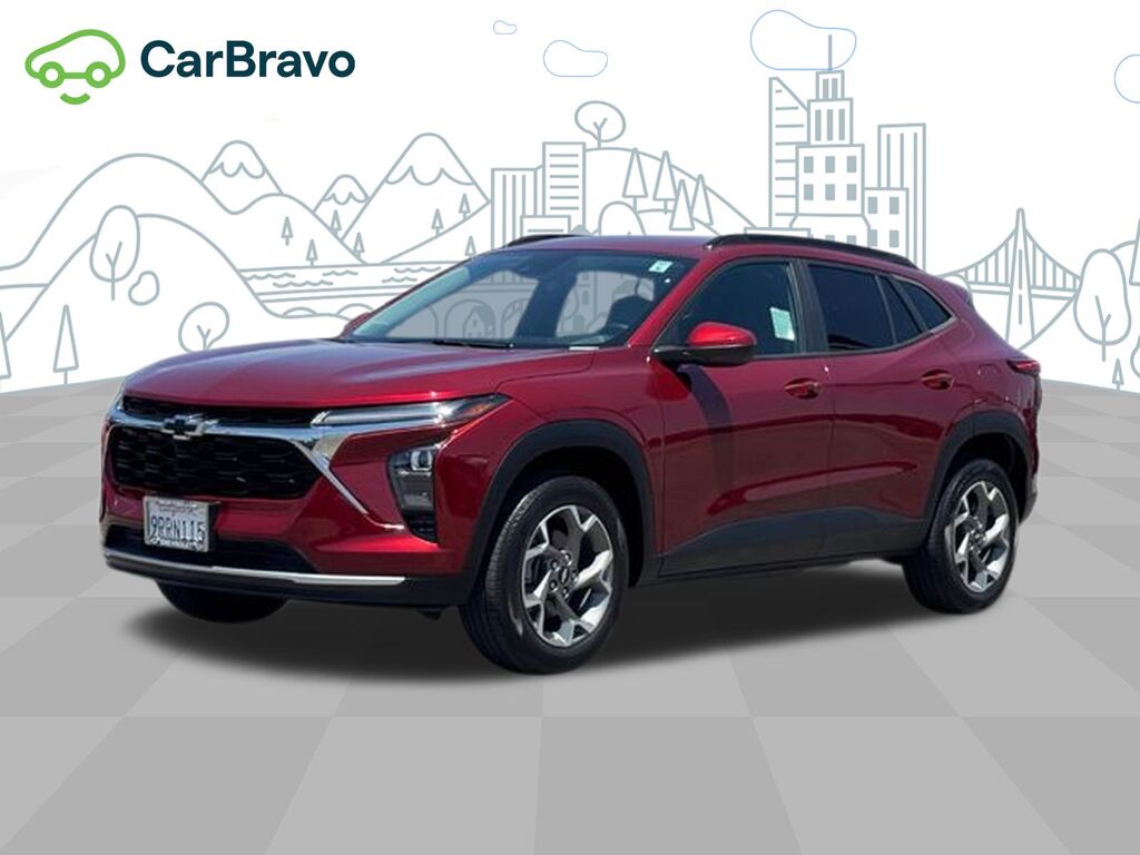 2024 Chevrolet Trax LT — photo 1 of 5